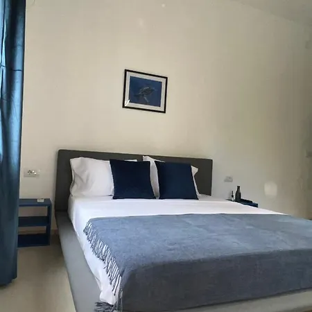 Guest house Hanna 520 R2 *